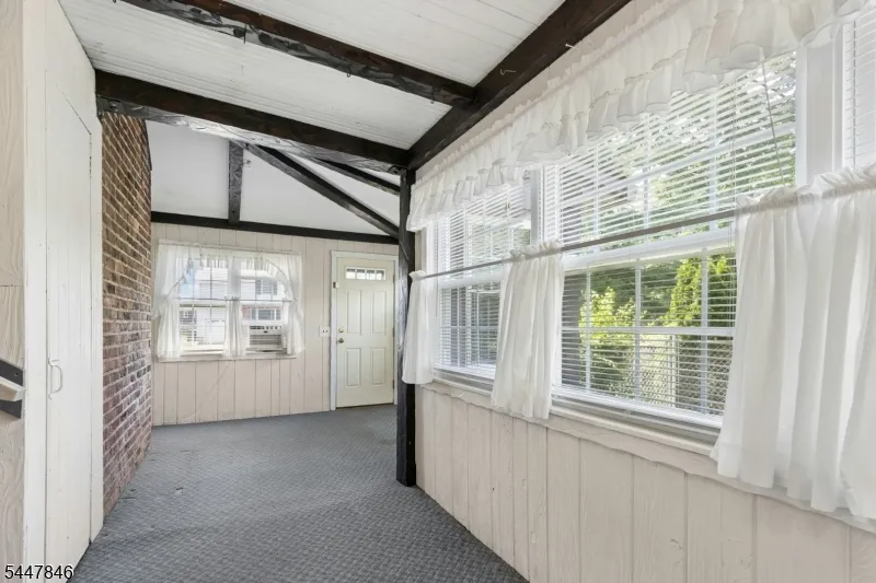 58 Furber Ave Linden City, NJ 07036
