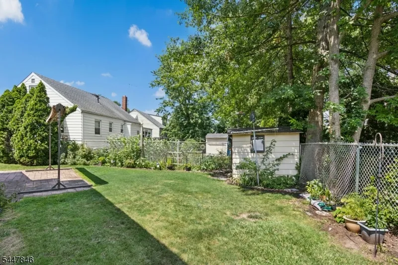 58 Furber Ave Linden City, NJ 07036