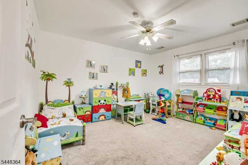 737 W 8Th St Plainfield City, NJ 07060