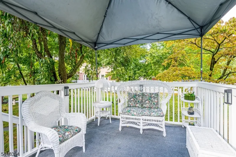 737 W 8Th St Plainfield City, NJ 07060