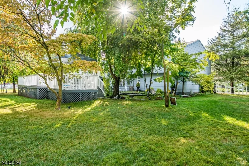 737 W 8Th St Plainfield City, NJ 07060