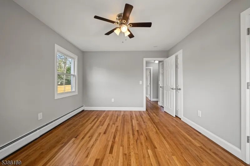 14 Kim Ln Washington, NJ 07840