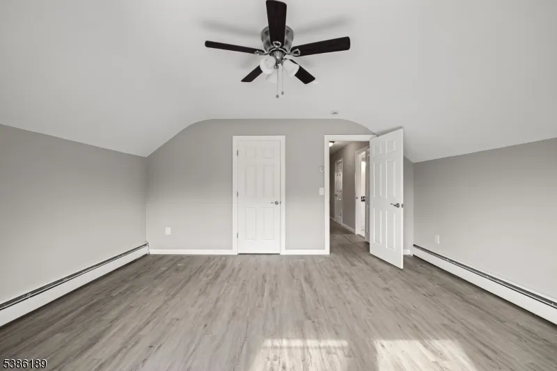 14 Kim Ln Washington, NJ 07840