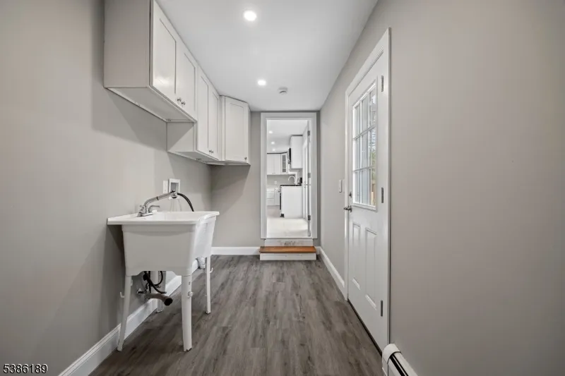 14 Kim Ln Washington, NJ 07840