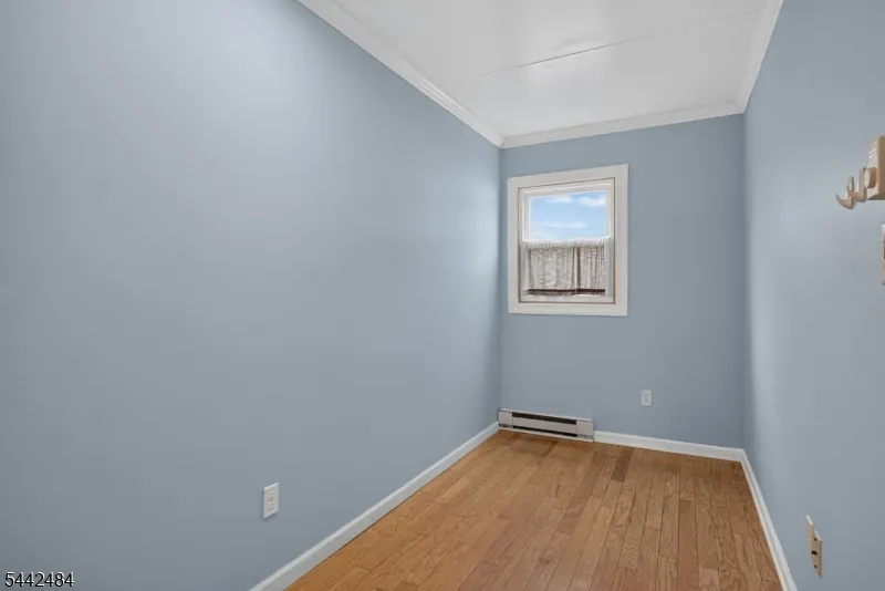 309 Stelko Ave Lopatcong, NJ 08865