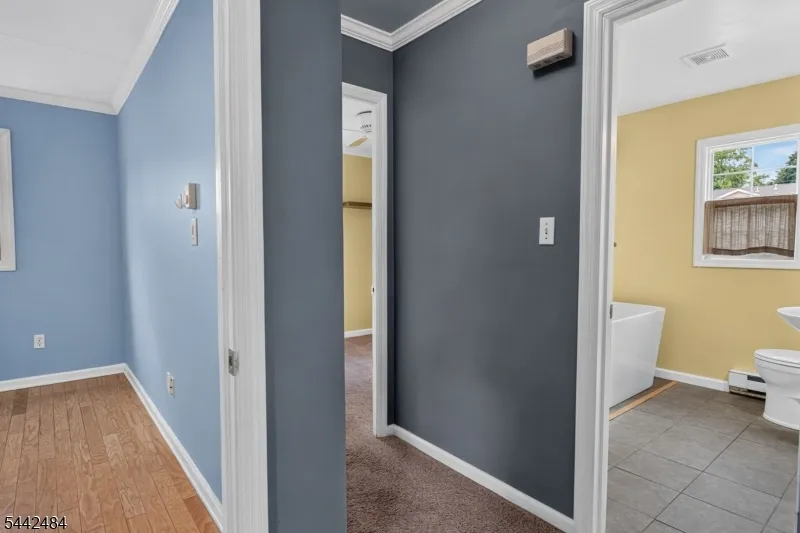 309 Stelko Ave Lopatcong, NJ 08865