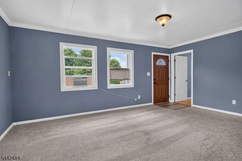 309 Stelko Ave Lopatcong, NJ 08865