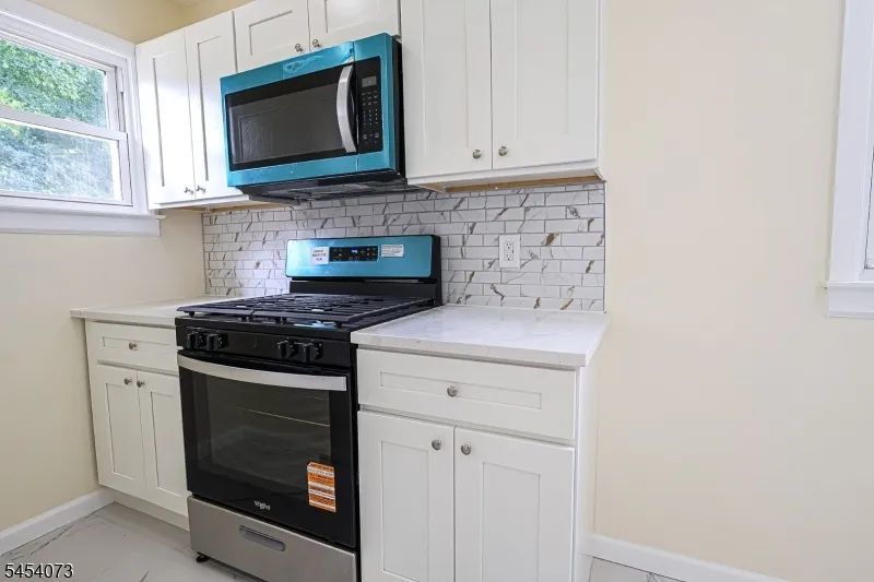 865 S 20Th St Newark City, NJ 07108