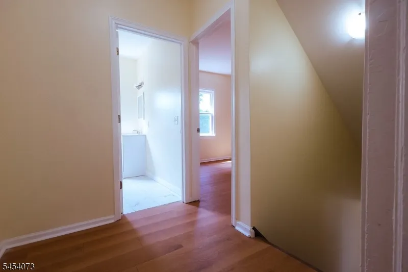 865 S 20Th St Newark City, NJ 07108