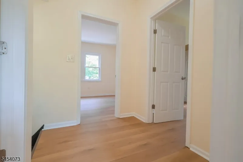 865 S 20Th St Newark City, NJ 07108