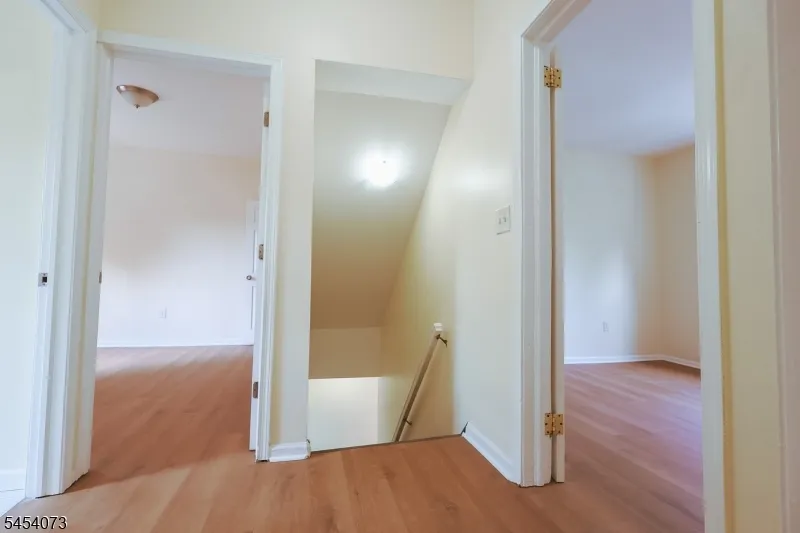 865 S 20Th St Newark City, NJ 07108