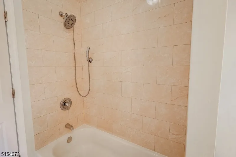 865 S 20Th St Newark City, NJ 07108