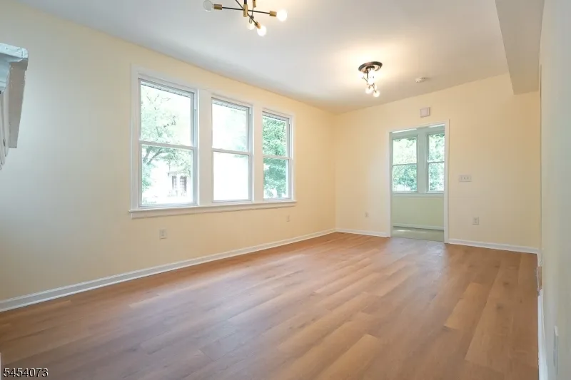 865 S 20Th St Newark City, NJ 07108