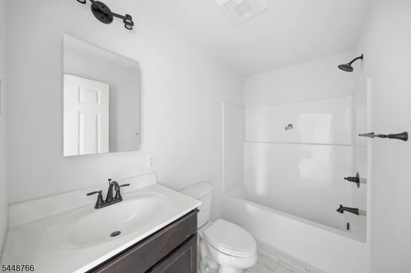 14 Fawn Run Montague, NJ 07827