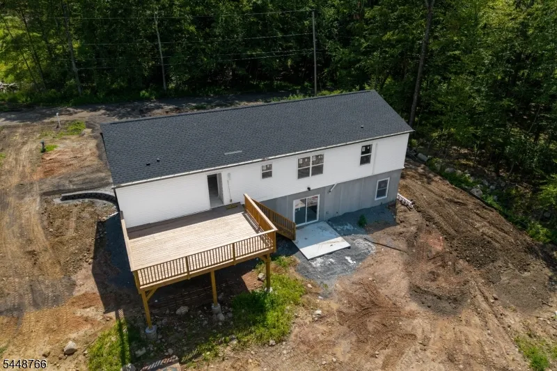 14 Fawn Run Montague, NJ 07827