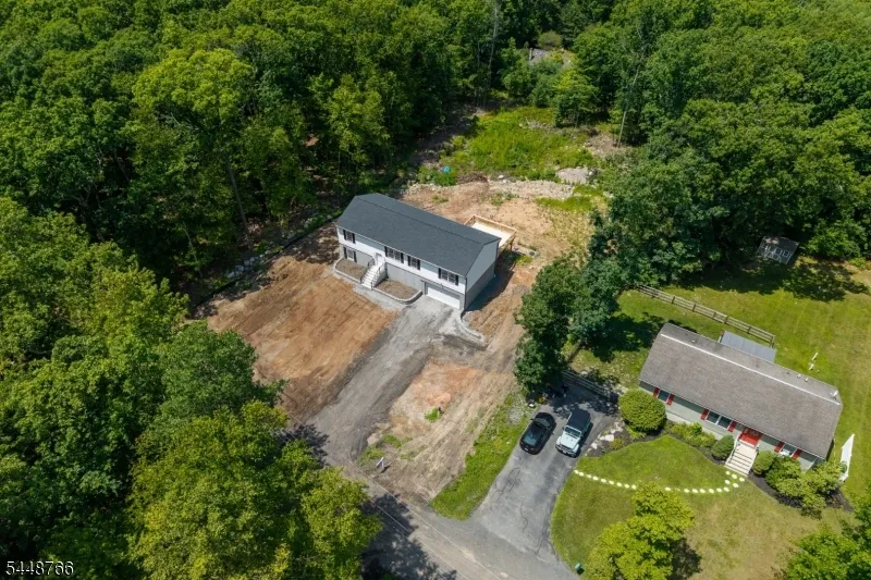 14 Fawn Run Montague, NJ 07827