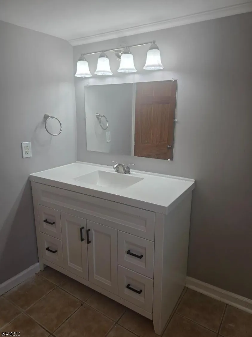 813 George St Plainfield City, NJ 07062