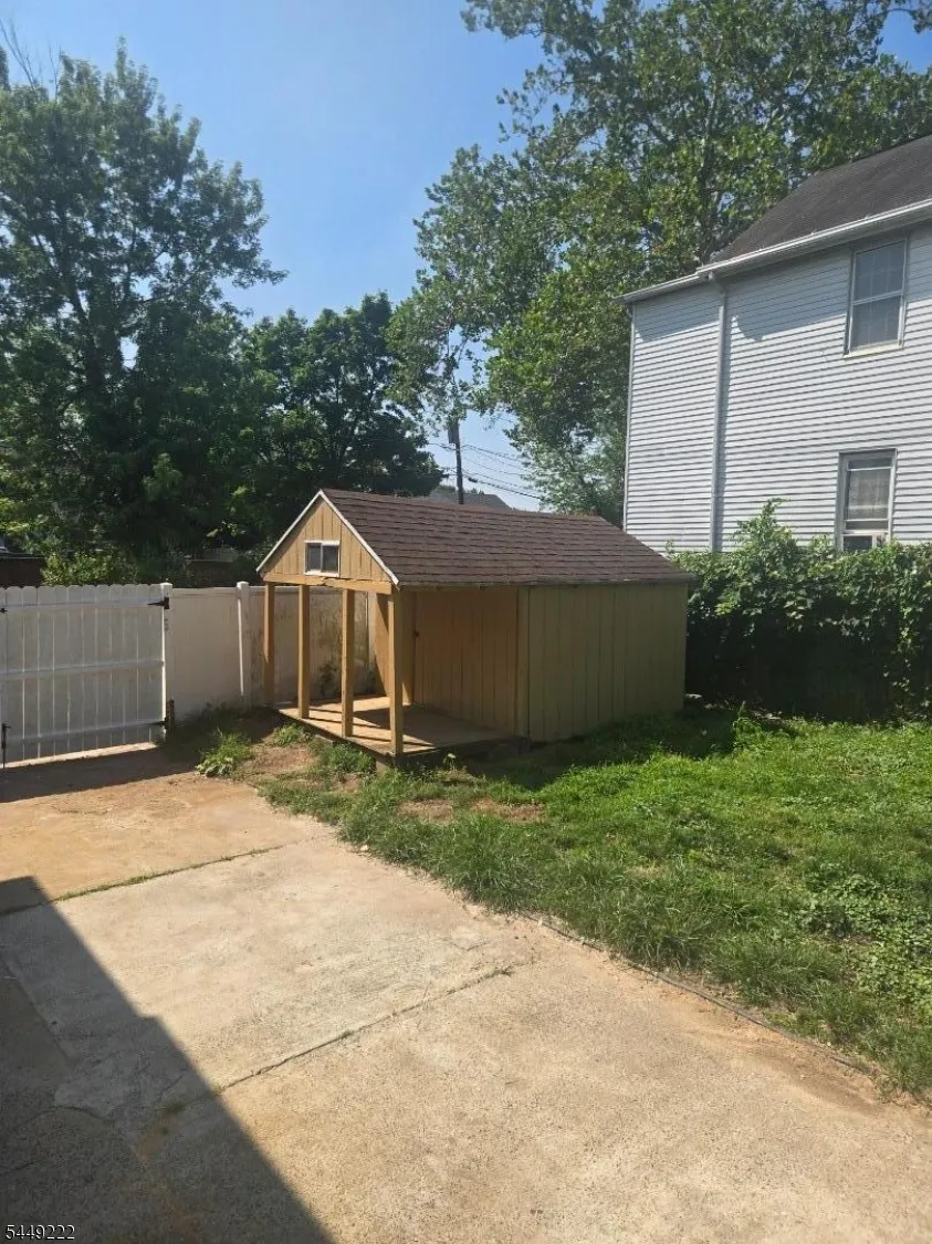 813 George St Plainfield City, NJ 07062