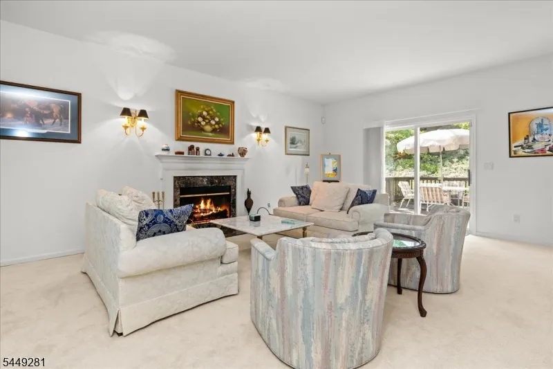 9 Cypress Ln Hardyston, NJ 07419