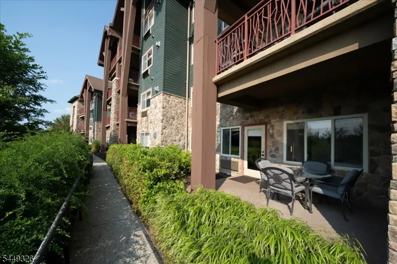 3 Wild Turkey Way 146 148 Hardyston, NJ 07419