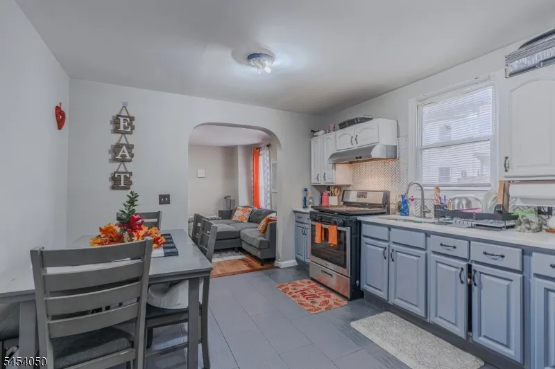 74 Lincoln Pl Irvington, NJ 07111