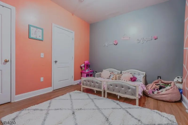 74 Lincoln Pl Irvington, NJ 07111
