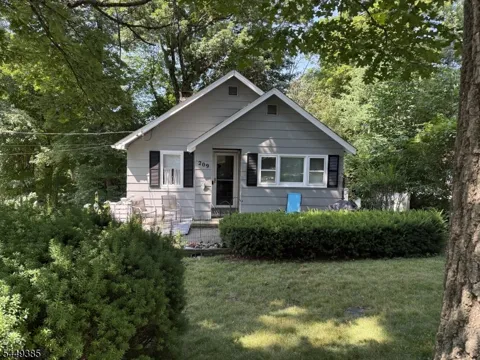 209 Wawayanda Rd