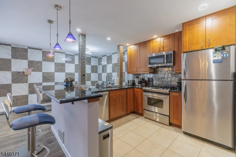 1190 W St Gorge Ave C-31 #C31 Unit C31 Linden City, NJ 07036