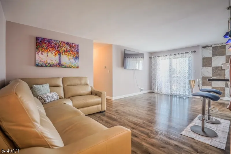 1190 W St Gorge Ave C-31 #C31 Unit C31 Linden City, NJ 07036