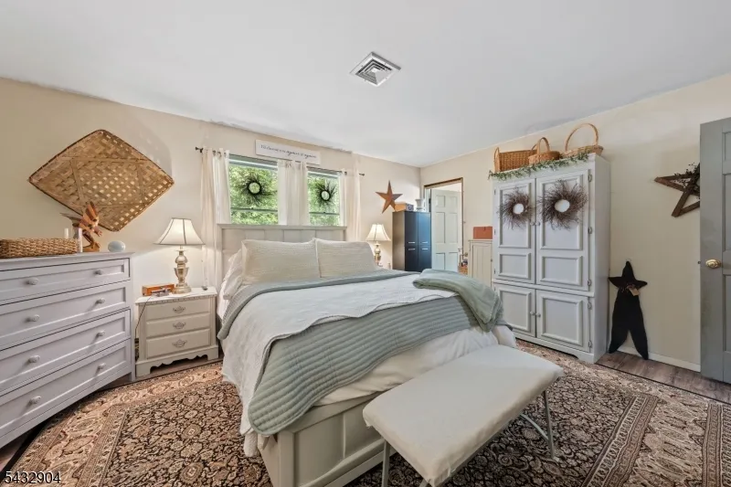 723 Harmony Brass Castle Rd Harmony, NJ 08865