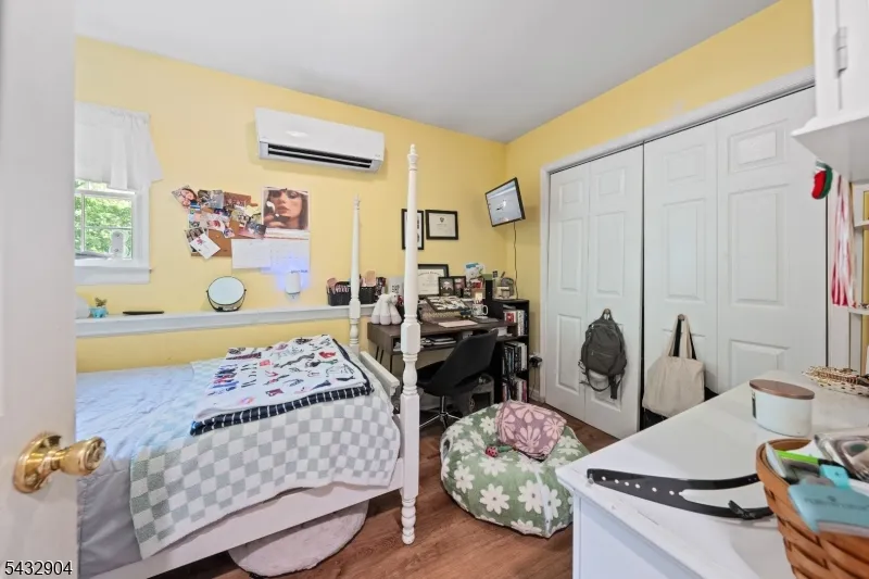 723 Harmony Brass Castle Rd Harmony, NJ 08865