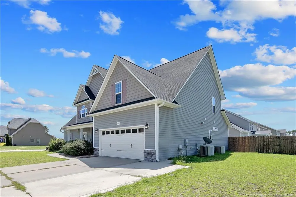 2131 Yates Ranch Road Hope Mills, NC 28348