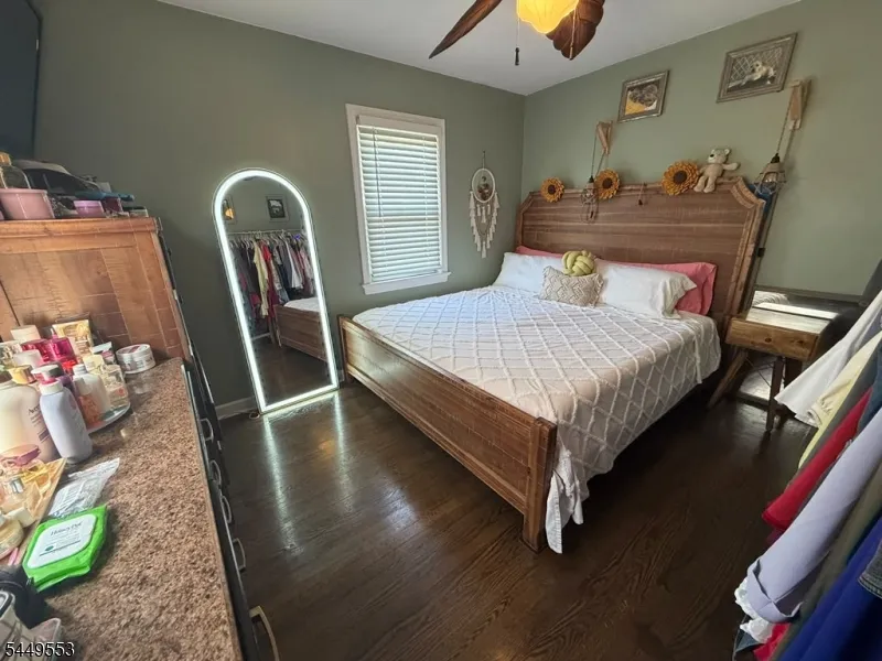 98 Liberty St Woodbridge, NJ 07095