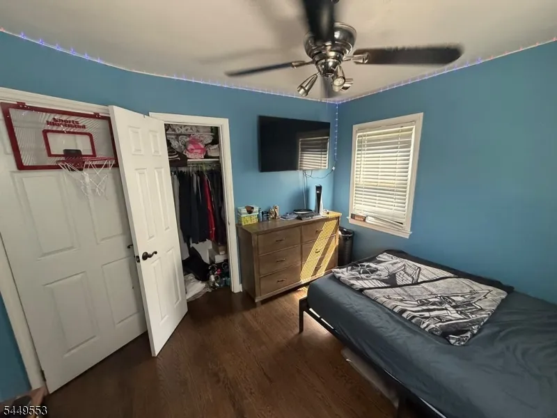 98 Liberty St Woodbridge, NJ 07095
