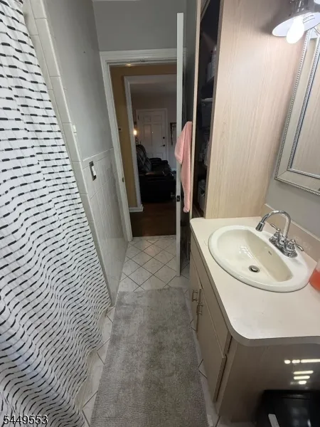 98 Liberty St Woodbridge, NJ 07095
