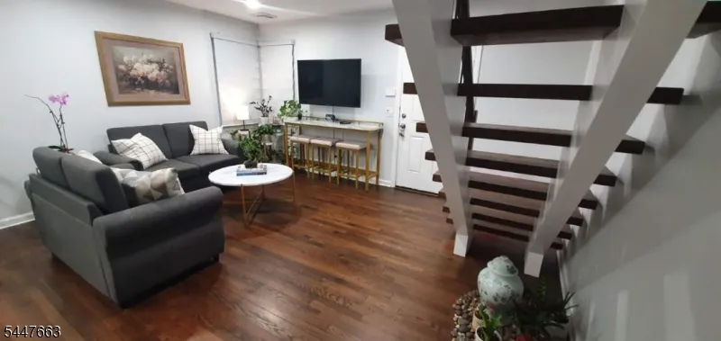 166 Lafayette St Piscataway, NJ 08854