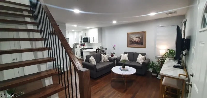 166 Lafayette St Piscataway, NJ 08854