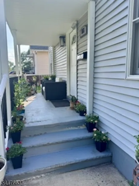 166 Lafayette St Piscataway, NJ 08854