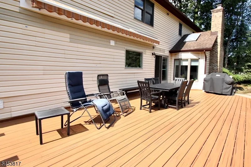 9 Watch Hill Rd Mahwah, NJ 07430