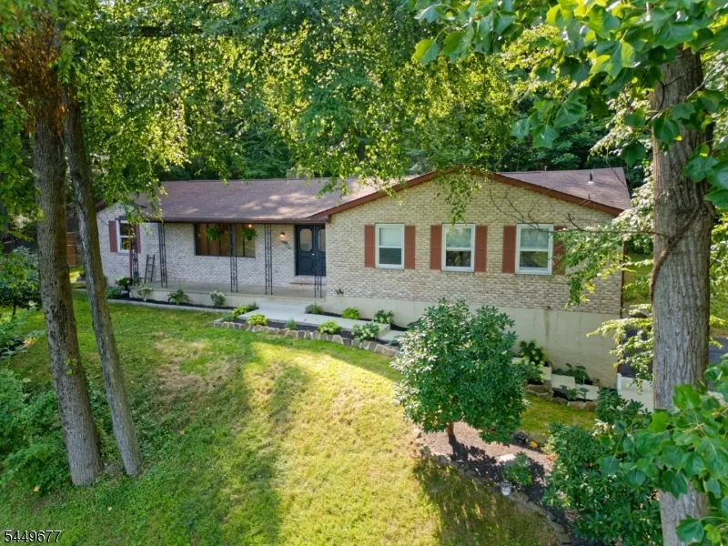 56 Wester Rd Harmony, NJ 08865
