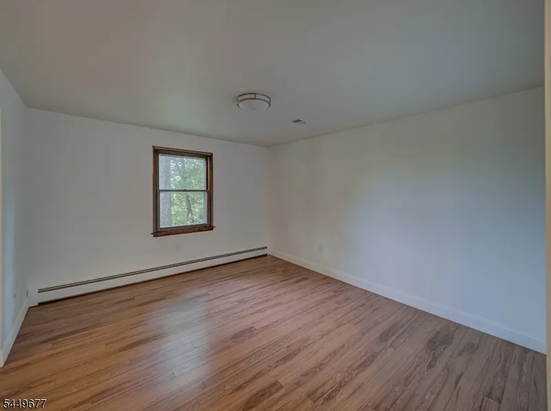 56 Wester Rd Harmony, NJ 08865