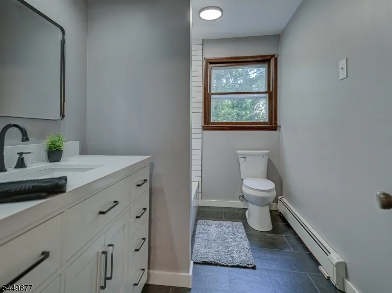 56 Wester Rd Harmony, NJ 08865