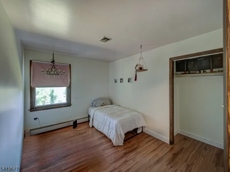 56 Wester Rd Harmony, NJ 08865