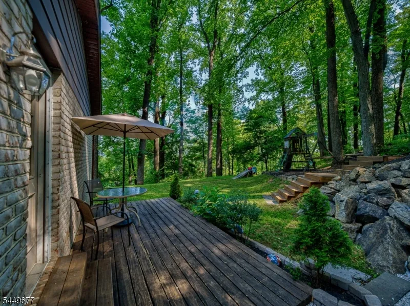 56 Wester Rd Harmony, NJ 08865