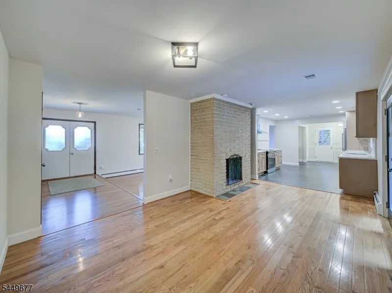 56 Wester Rd Harmony, NJ 08865