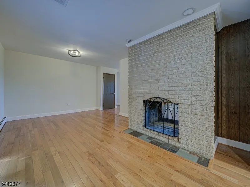 56 Wester Rd Harmony, NJ 08865
