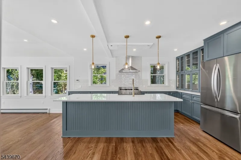 129 W Oak St Bernards, NJ 07920