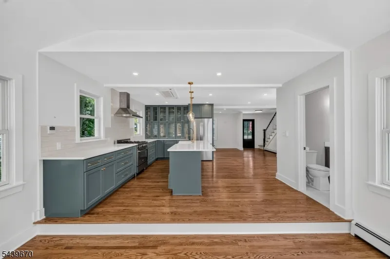 129 W Oak St Bernards, NJ 07920