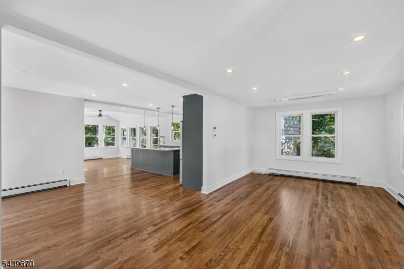 129 W Oak St Bernards, NJ 07920