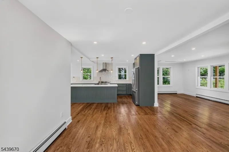129 W Oak St Bernards, NJ 07920